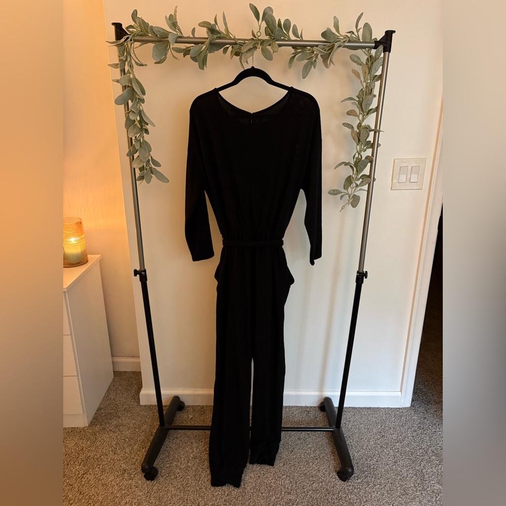 Express Jumpsuit - Picture 3 of 4